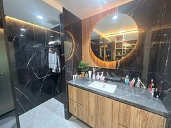 Sixth Avenue Ville (D10), Condominium #447819171